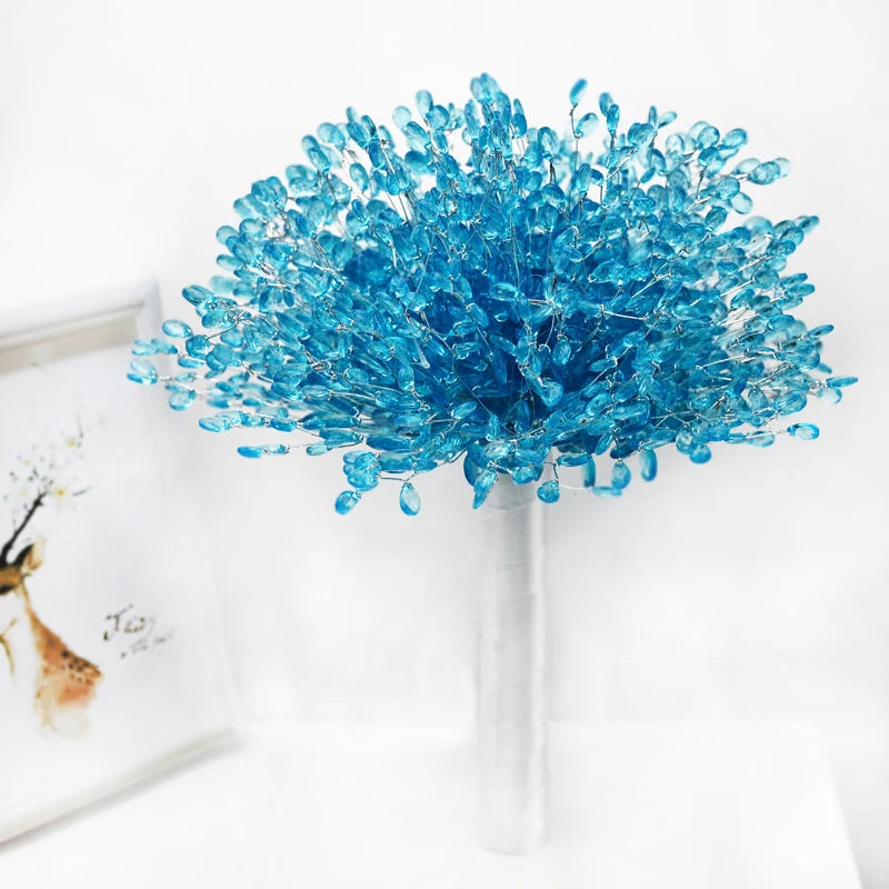 Perfect Wedding bouquet Bridal wedding bouquet holding hands Crystal boutique wedding bouquet