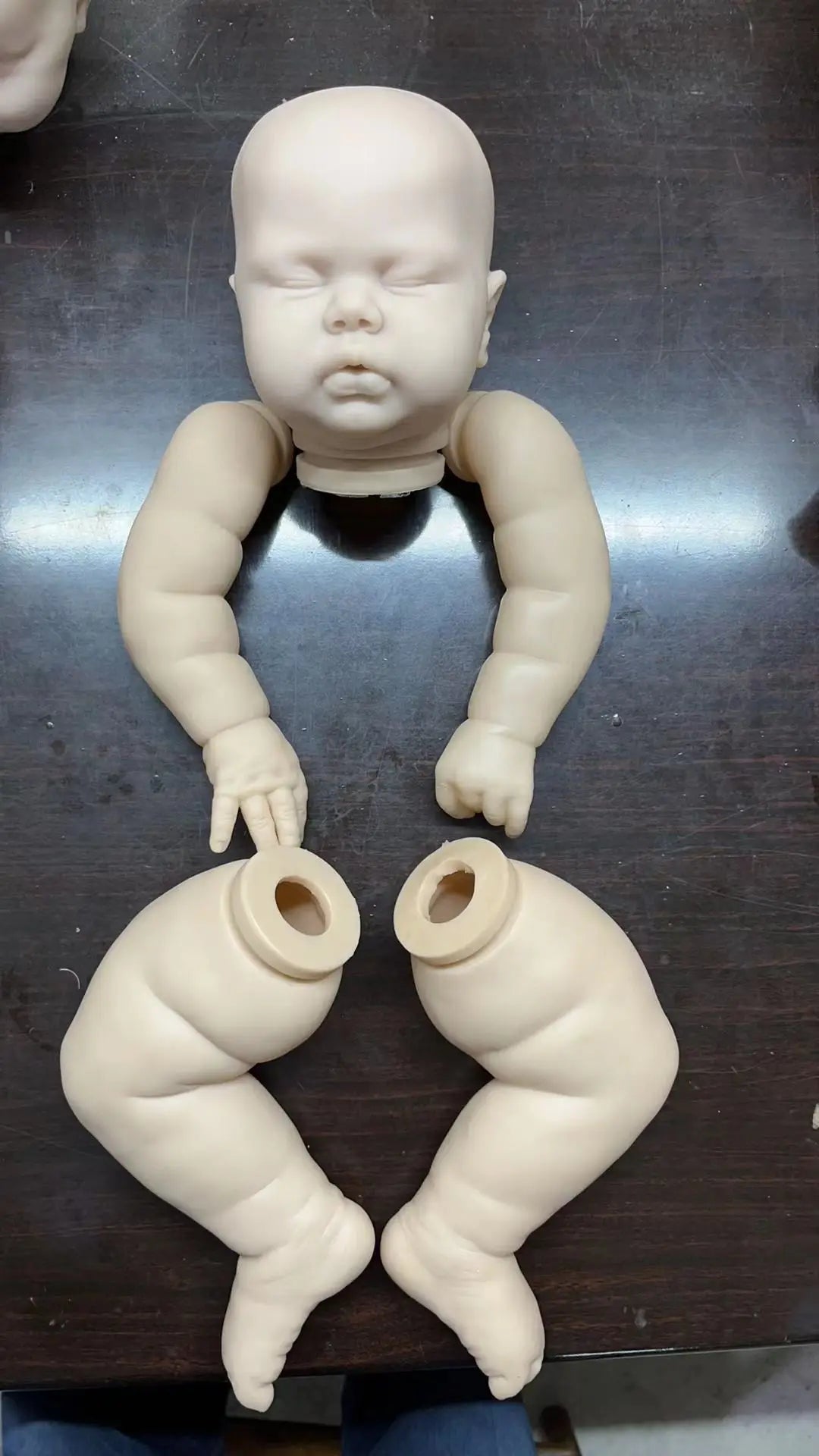 25inch Huge Size Reborn Doll Kit Pickle Fresh Color Soft touch with Cloth Body Unfinished Doll Parts