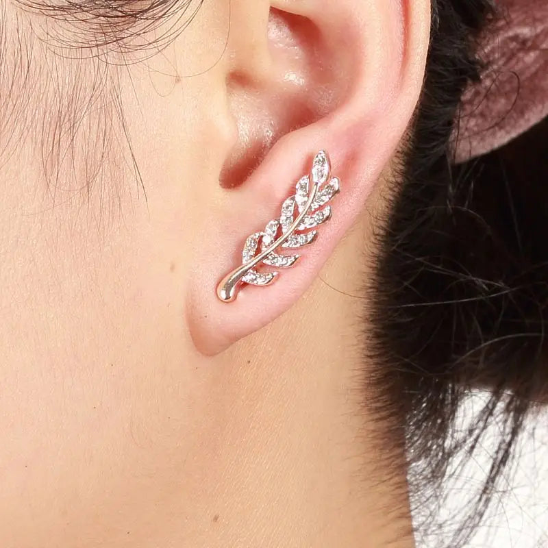 Hollow Out Leaves Earrings Trendy Vintage Crystal Ear Stud Wheat Unique Design Silver Golden Color Jewelry Gift